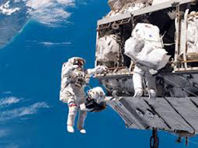 تجهيز المحطة الفضائية الدولية لاستقبال رحلات فضاء تجارية