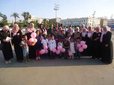 انطلاق الحملة الوطنية للتوعية بسرطان الثدي من ميدان الشهداء