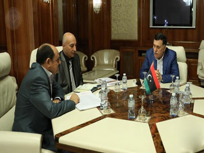رئيس المجلس الرئاسي يلتقي عميد بلدية مصراتة وآمر المنطقة العسكرية الوسطى 