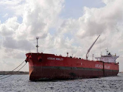 إستئناف تصدير النفط الخام من ميناء الزاوية النفطي