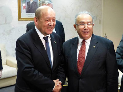 وزير خارجية فرنسا ونظيره الجزائري