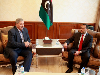 صالح المخزوم وسفير فلسطيني لدى ليبيا