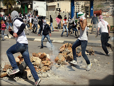 إصابة عشرات الفلسطينيين في مواجهات مع قوات الاحتلال 