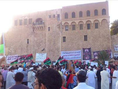 عدة مدن ليبية تشهد مظاهرات تحت عنوان تجديد العهد