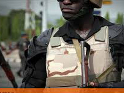 	نيجيريا: ارتفاع عدد قتلى الهجوم على موكب حاكم ولاية بورنو إلى 30 شخصا