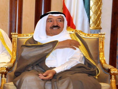رئيس المجلس الرئاسي يبعث ببرقية تعزية في وفاة أمير الكويت الشيخ صباح الأحمد الجابر 