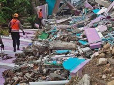 زلزال بقوة ( 6.2 ) درجة يهز منطقة بابوا في إندونيسيا ومخاوف مني حدوث ( تسونامي )  