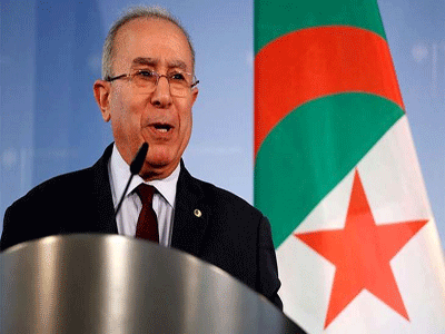 وزير خارجية الجزائر : معالجة جوهر الأزمة الليبية عبر إنهاء التدخلات الخارجية