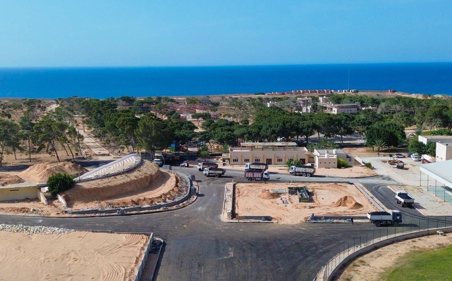 تواصل اعمال مشروع البنية التحتية داخل منتزه غابة جوددائم