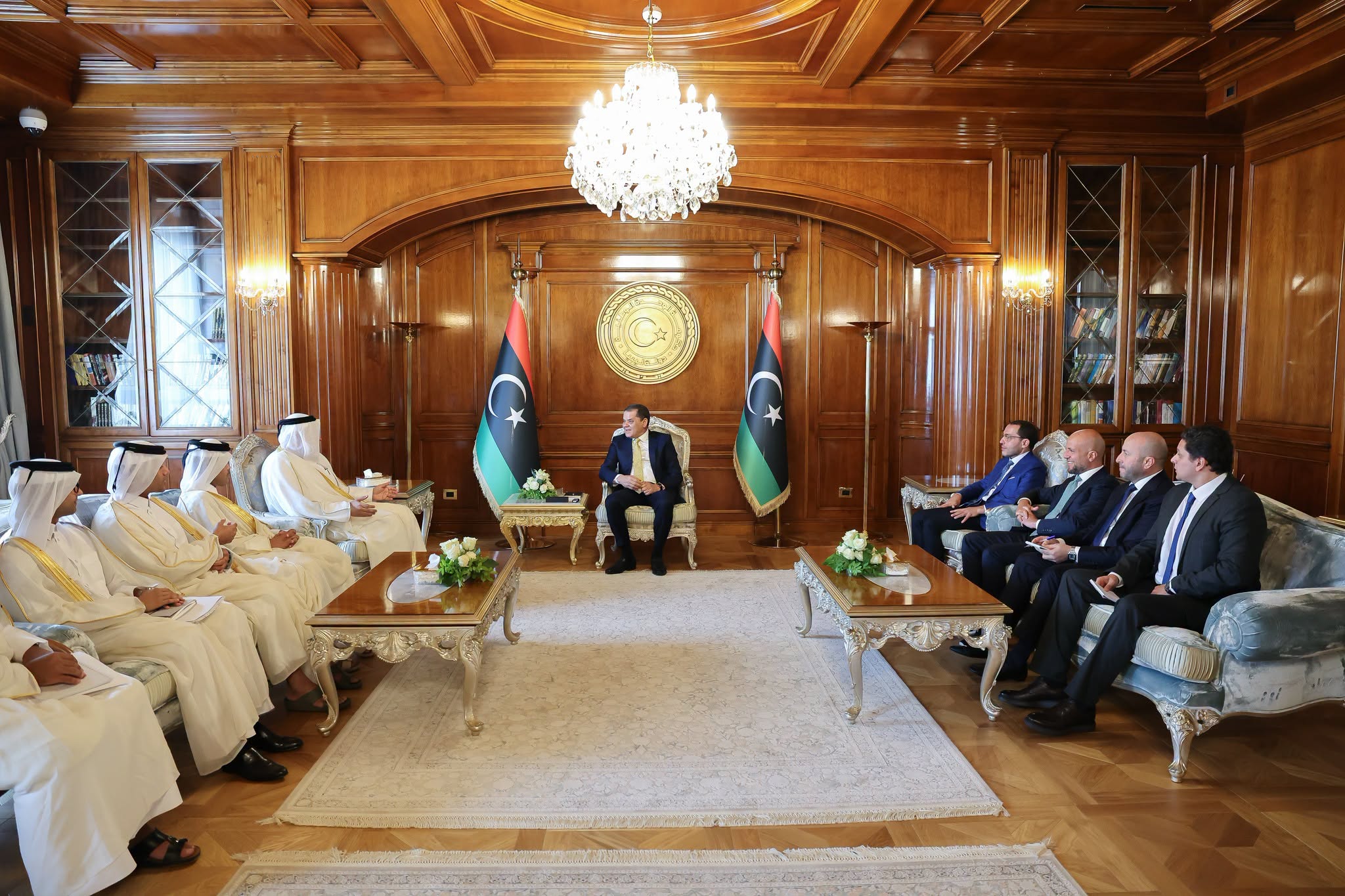 الدبيبة يبحث مع وزير الدولة القطري تعزيز التعاون ودعم الاستقرار في ليبيا