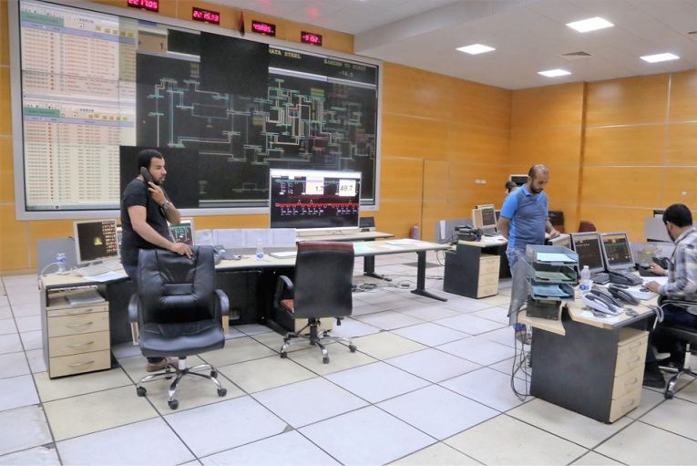 استمرار جهود إعادة التغذية الكهربائية بعد انفجار محطة الحرشة