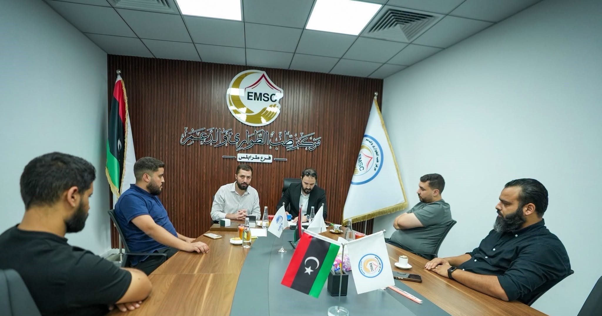 طب الطوارئ يوقع اتفاقية تعاون مع مؤسسة رؤية في مجال الإنذار المبكر لمواجهة المخاطر المحتملة